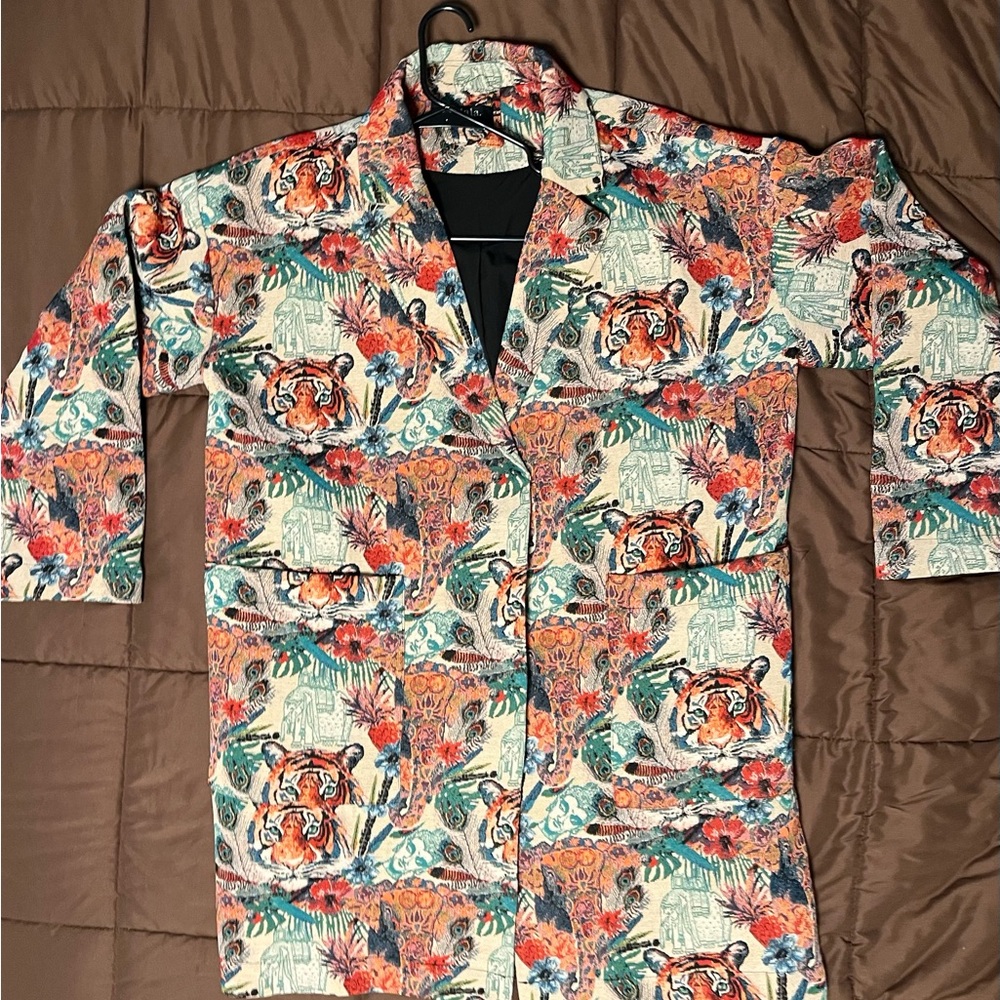 Dressed in LALA Scorpio Coat in Wild Soul Jacquard Small/Medium NWOT - Picture 3 of 5